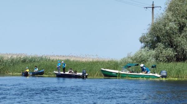zona inundata din delta dunarii sursa de profit fechet oamenii mi au zis ca de cand s a inundat au turisti mai multi