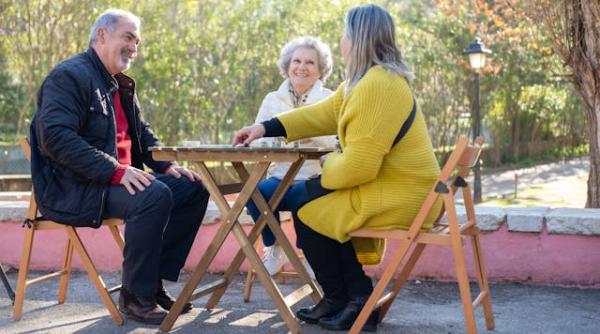 de ce romanii din diaspora au mai multa incredere in vecinii straini