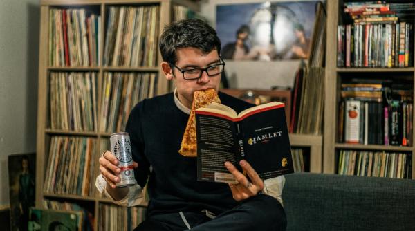 a fi sau a nu fi se pare ca nu doar hamlet se intreba asta