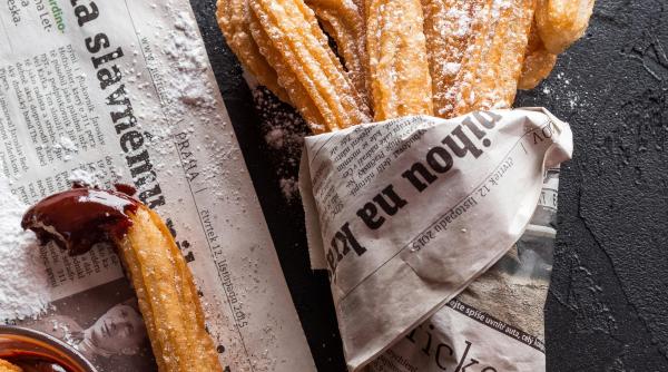 churros gogosi turnate cu aluat oparit reteta spaniola