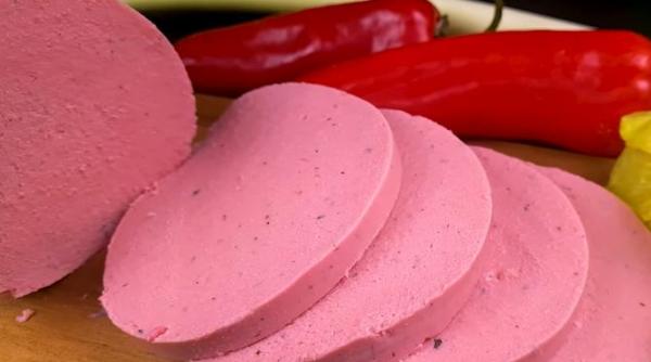 din ce este facut de fapt parizerul vandut in magazinele din romania studiu infocons