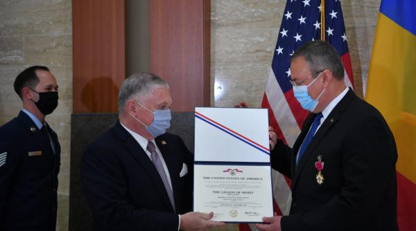 generalul ciuca decorat de americani cea mai inalta distinctie data de fortele armate ale statelor unite zuckerman a mai primit o doar cativa eroi