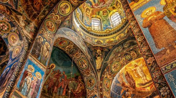 nasterea maicii domnului purtatorul de cuvant al patriarhiei romane ne iubeste pe toti chiar si pe cei care o mahnesc