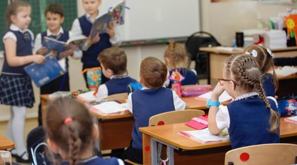 tot ce trebuie sa stii despre noul an scolar prof drd luiza nicoleta moraru si prof maria dan la dc edu