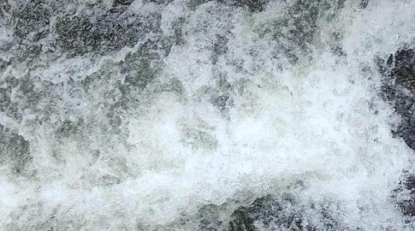 cod galben de inundatii atentionare de fenomene imediate pana la miezul noptii