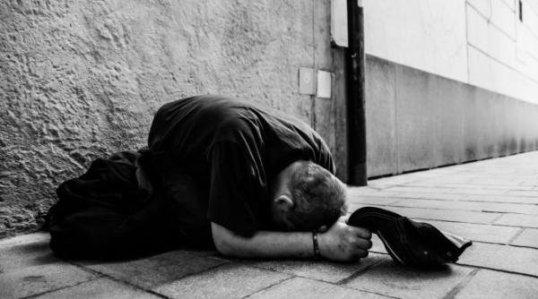 orasul din romania in care esti amendat daca dai bani cersetorilor