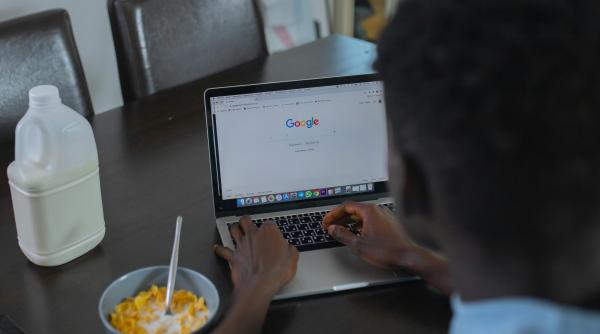 cum planuia google inca din 2009 sa zdrobeasca competitia dovezile acuzarii si raspunsul gigantului