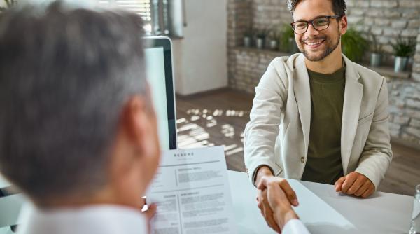 meseria in care poti primi 4000 de euro pe luna in romania daniel zamfir umbla angajatorii cu limba scoasa si nu gasesc specialisti video