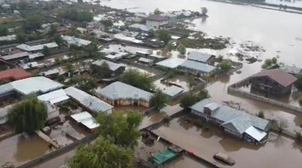 trafic feroviar afectat de inundatiile din moldova