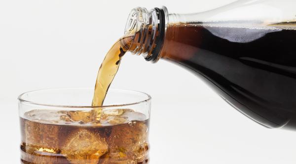 pui marinat in coca cola cum pregatesti cea mai buna friptura cu gust dulce sarat