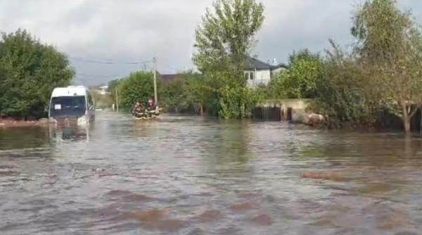 apele romane poarta toata vina pentru nenorocirea din galati ce nu s a facut si trebuia sa se faca