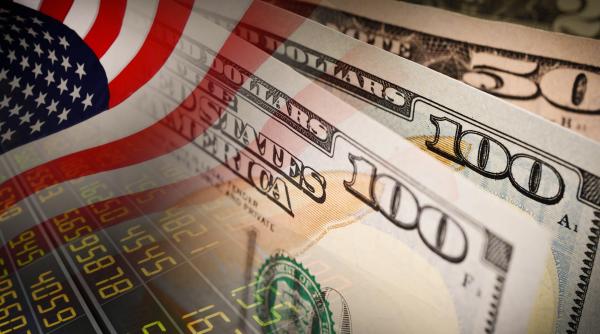 dolarul a scazut in urma deciziei rezervei federale a sua de a reduce dobanda de referinta