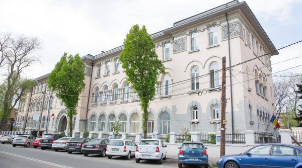 facias cere ministrului sanatatii sa trimita de urgenta corpul de control la maternitatea giulesti