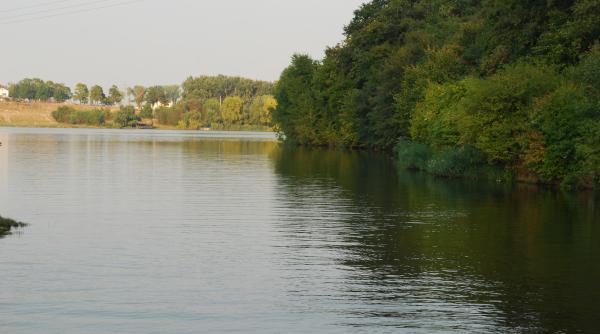 tanar fara permis de conducere mort dupa ce a intrat cu masina in lacul pantelimon