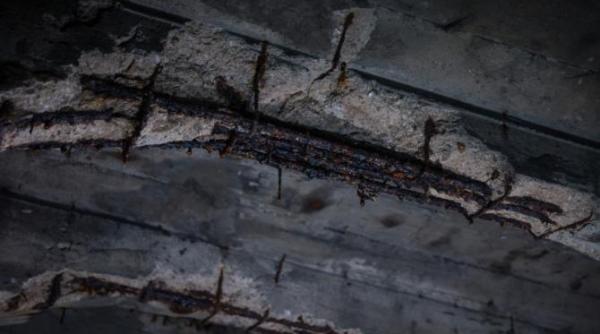 expertii claseaza planseul unirii ca fiind un pericol public pentru circulatia rutiera si pietonala