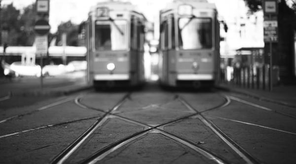 linia de tramvai 41 blocata dupa ce a accidentat un pieton