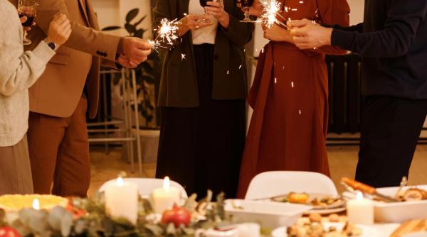 de ce bubuie preturile de revelion in destinatiile turistice din romania doar nu s nebun sa vand ieftin cand stiu ca video