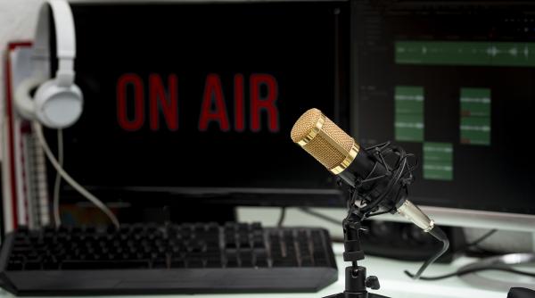 motivul pentru care nu se dau manele la radio romania video