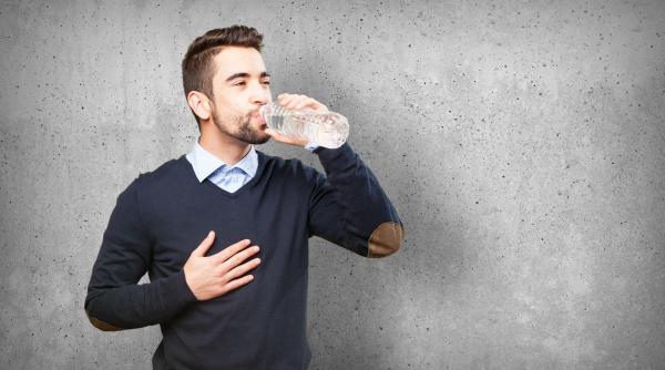 apa nu te scapa de mahmureala ce spun noile studii