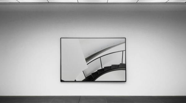 tehnicianul unui muzeu din olanda a aruncat la gunoi o opera de arta crezand ca este un deseu