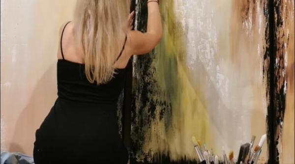 amintirile din italia sursa de inspiratie pentru o tanara pictorita romanca andreea tibu ideea de singuratate este o tematica destul de prezenta