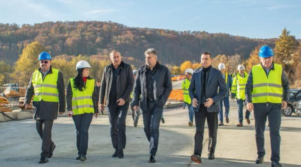 de ce poarta grindeanu si ciolacu pantofi cu talpa rosie costa 750 de euro dar alta e explicatia