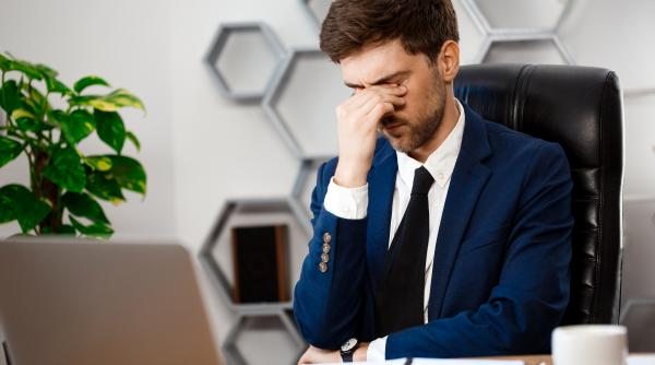 adrian negrescu lectie de economie pentru guvern negocierea proasta care ar putea spulbera 200 000 de imm uri dintr un foc pe altii ii forteaza spre evaziune