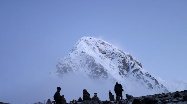 piciorul unui celebru explorator gasit dupa 100 de ani de la disparita sa pe everest foto