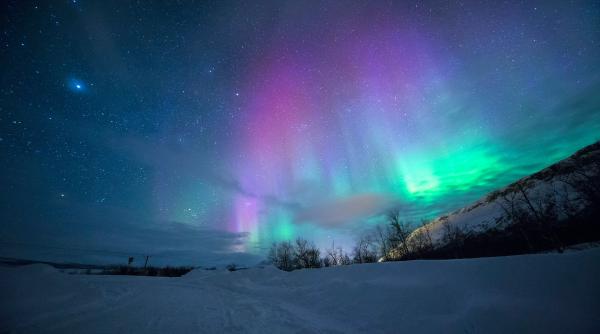 de ce vedem atat de des aurora boreala in ultima vreme
