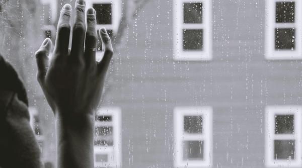 o chestiune despre care doar rapoartele vorbesc sinuciderea in randul tinerilor a doua cauza de deces din ue dupa accidentele rutiere