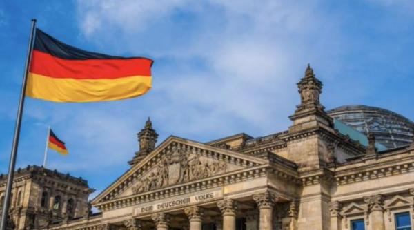 comunitatea romanilor din germania fragmentata si marcata de lipsa de incredere hurban clar nu este unita video