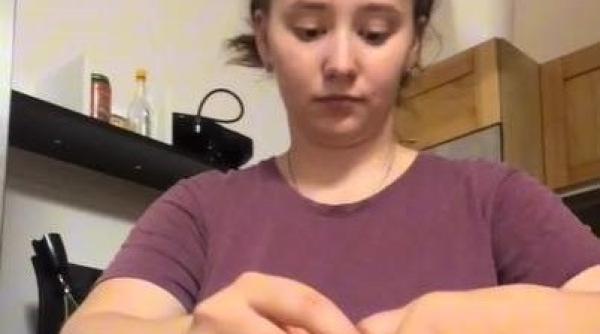 marnela din cehia fenomen culinar pe tiktok are cele mai ciudate retete ciorba dreasa cu maioneza supa cu masline si ketchup si placinte cu ce o fi