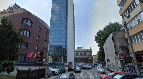 cathedral plaza primul bloc ridicat ilegal din bucuresti care va fi daramat costul demolarii se ridica la opt milioane de euro