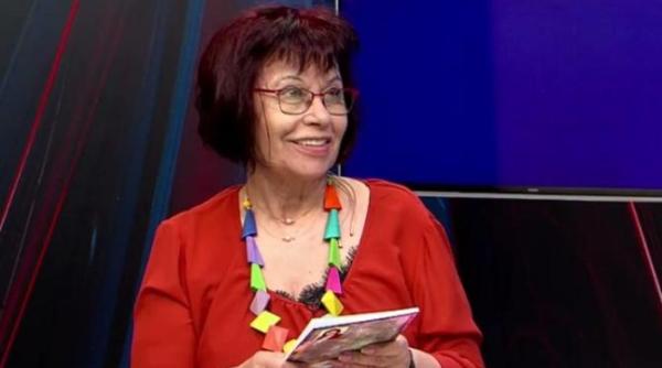 de ce sa citeasca cei mici scriitoarea elena bolanu premiera la dcnewstv video