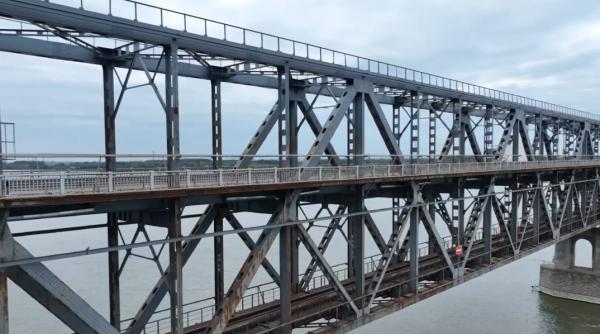 trafic ingreunat pe podul prieteniei sunt programate reparatii pe partea romaneasca a podului giurgiu ruse