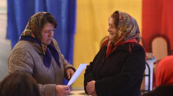 intre cine se da lupta pentru presedintie in republica moldova cati cetateni sunt asteptati la urne