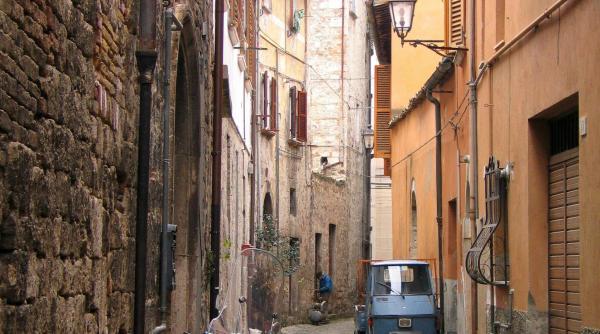 marturisiri despre romanii din italia chiar de la preotul iarca din pescara exemplul fetitei de opt ani speriata ca vine in romania mi s a parut atat de minunat