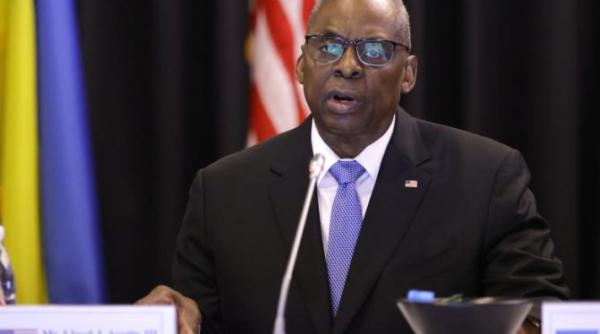 seful pentagonului in vizita la kiev sua anunta un nou ajutor militar pentru ucraina