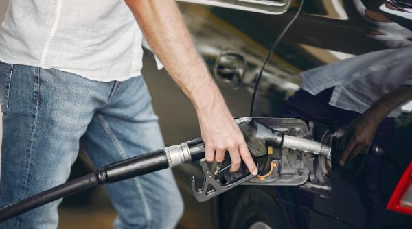 carburantii se ieftinesc romanii in top 10 european in ceea ce priveste economiile la cheltuielile cu combustibilul