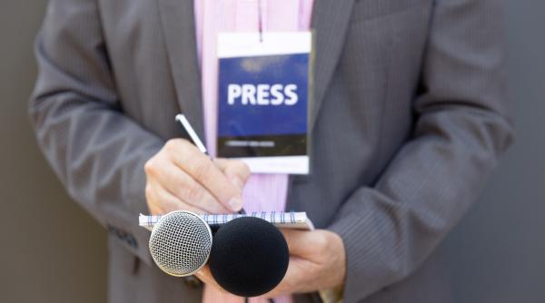 jurnalista cnn si echipa sa retinuti de militia sudaneza timp de 48 de ore in darfur