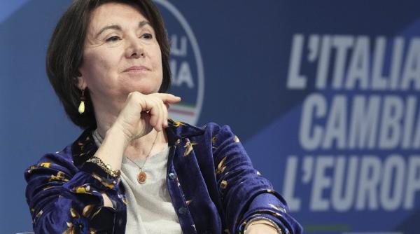 medicii din italia refuza sa devina informatori privind cazurile de maternitate surogat etica medicala prevaleaza