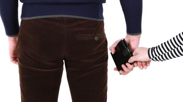 director al clubului bayern munchen jefuit in barcelona pe bulevardul litoral