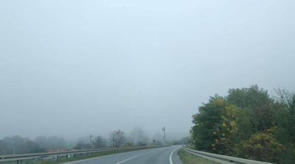 cod galben de ceata in peste 10 judete vizibilitate redusa sub 50 m inclusiv pe autostrada a2