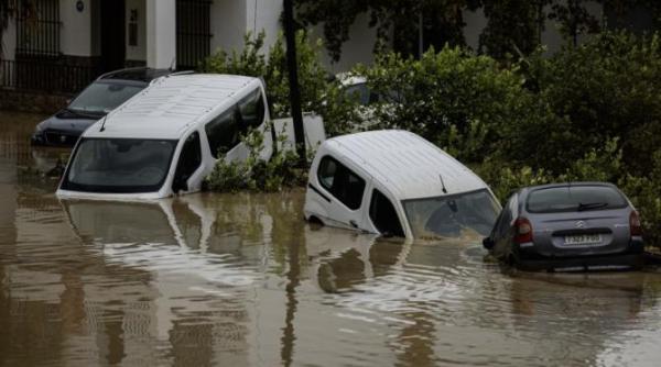 inundatiile din valencia au fost descoperite cadavre iar multe persoane sunt disparute