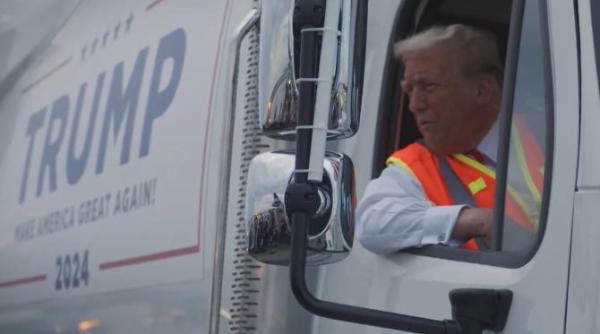 trump in campania electorala cu masina de gunoi pentru mine sunteti sufletul americii