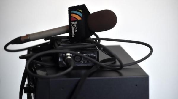 96 de ani de la prima emisie radio romania cu ce mesaj a inceput crainicul