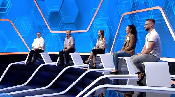 noul sezon jocul cuvintelor cu dan negru incepe luni 4 noiembrie la ora 22 30 la kanal d