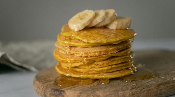 clatite americane cu banane reteta care iti va pune zambetul pe fata