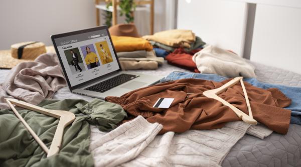 cumperi haine second hand online avertismentul unui expert la ce trebuie sa fii atent