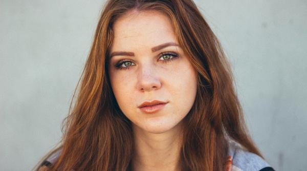 un dermatolog explica ce inseamna triunghiul mortii de pe fata ta